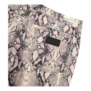 NEW! Wrangler Westward 626 High Rise Boot Cut Jeans Pink Snakeskin Women's 34x32